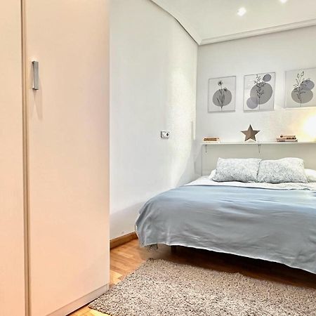 Apartamento Montemayor Kordoba Bagian luar foto