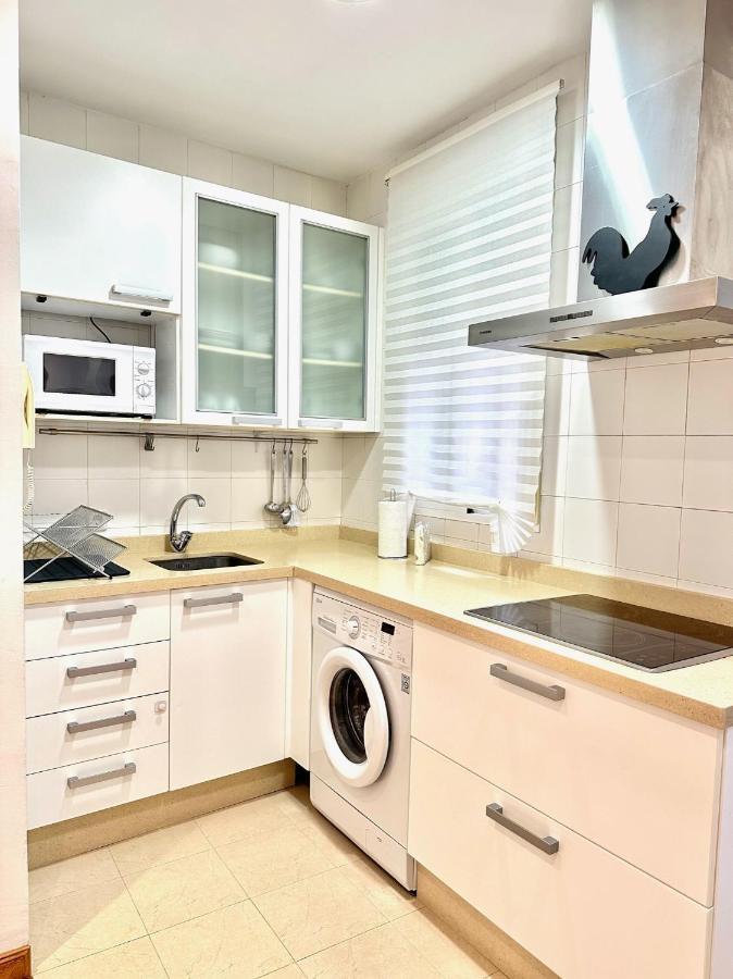 Apartamento Montemayor Kordoba Bagian luar foto